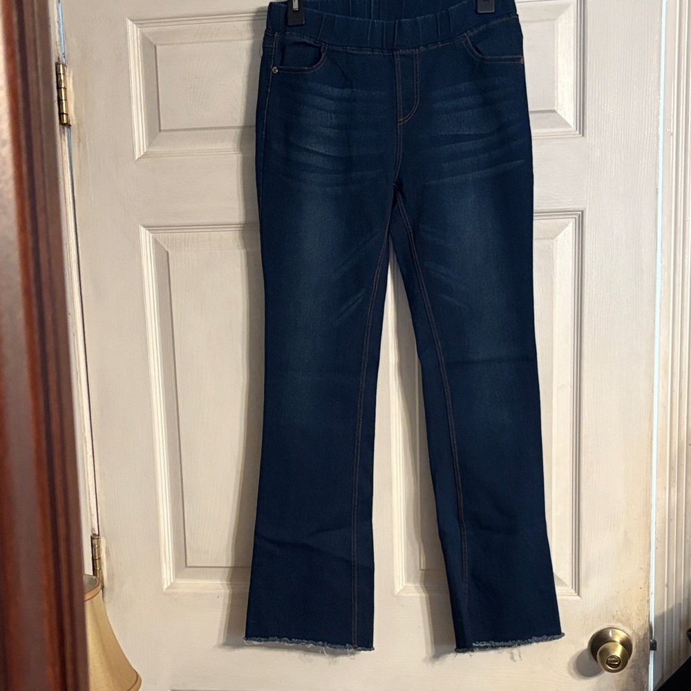 JVINI Women's Straight Leg Jeans in Deep Blue